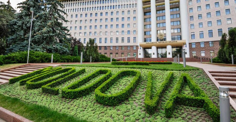 Day trip to Moldova - visit Chisinau and Cricova Winery - Wine tasting for beginners and experienced drinkers