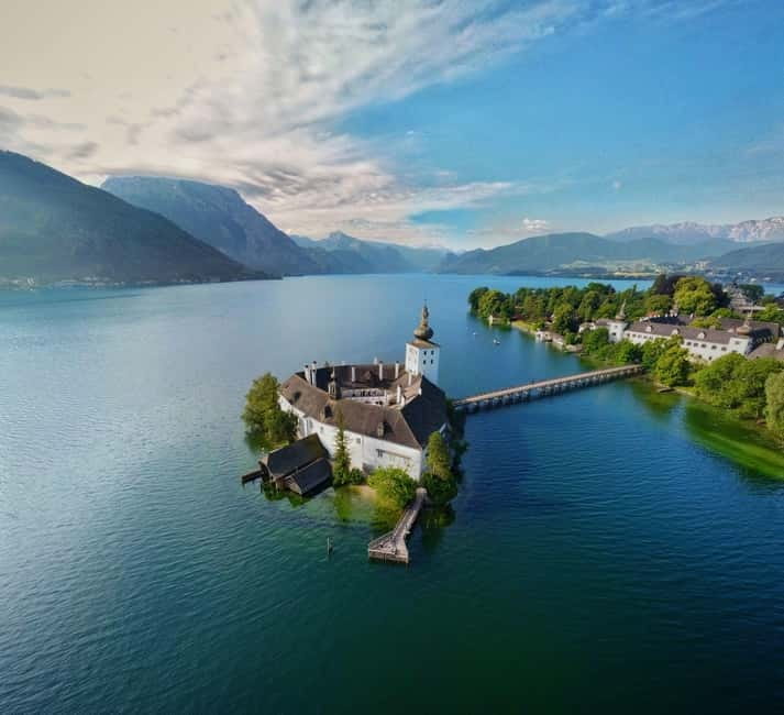 Day trips from Vienna: Hallstatt & Salzburg Guided Tour - The road from Hallstatt to Salzburg