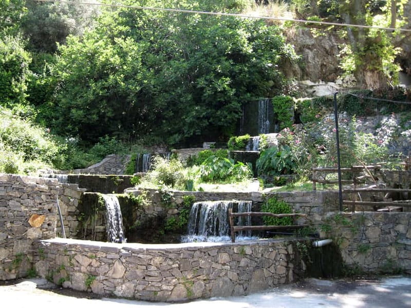 DayTrip Kournas lake Argyroupoli &Georgioupoli from Rethymno - The coach ride and pickup system