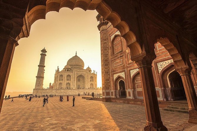 Delhi to Agra Taj Mahal Private Day Trip by Superfast Train - Why the express train changes the Delhi to Agra day