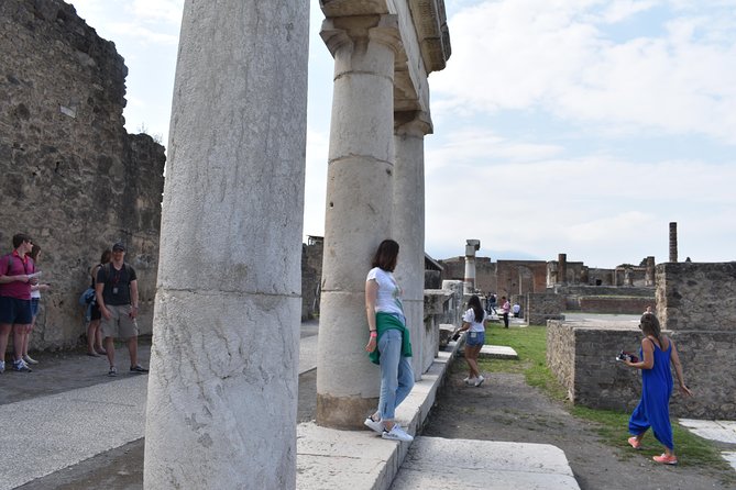 Discover the Ancient Ruins of Pompeii: Day Trip from Rome - Two hours is a tight window