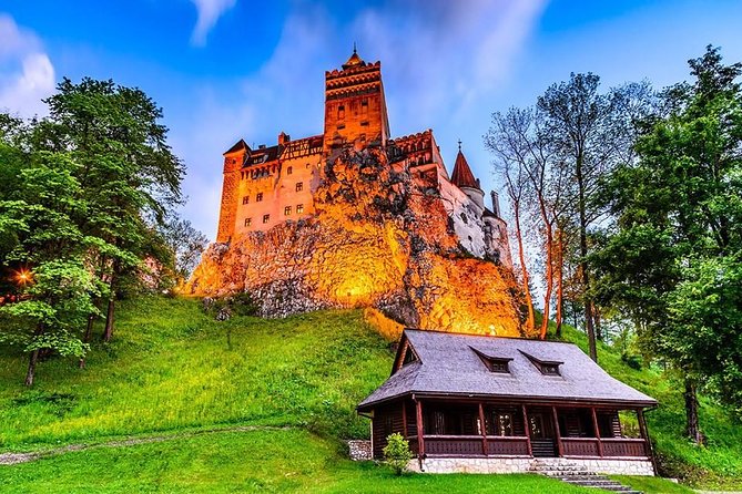 Dracula's Castle, Peles Castle and Brasov - Private Day Trip from Bucharest - Bran Castle: famous name, mixed reality