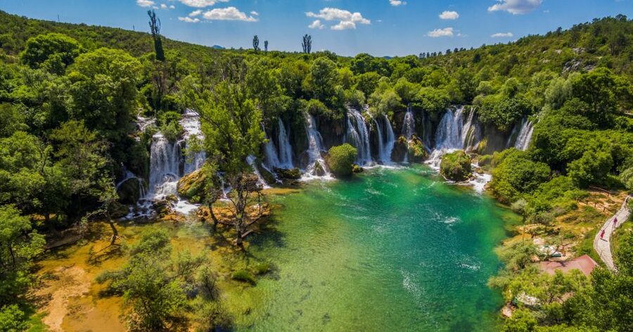 Dubrovnik: Kravica Waterfalls, Mostar and Pocitelj Day Trip - The guide and driver make a long day easier