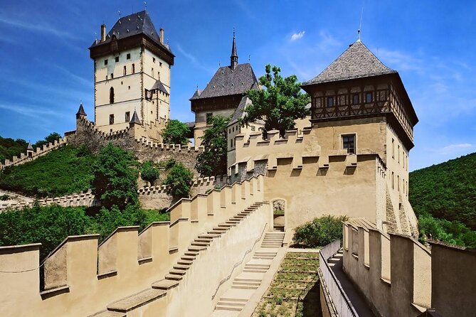 E-Bike Full-Day Trip From Prague:The Mighty Karlstejn Castle - Arriving at Karlštejn Castle and village