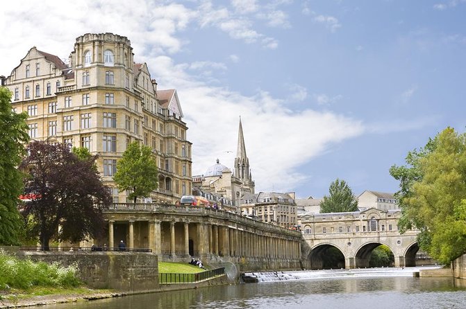 England in One Day: Stonehenge, Bath, the Cotswolds and Stratford-upon-Avon Day Trip from London - A very ambitious day from London