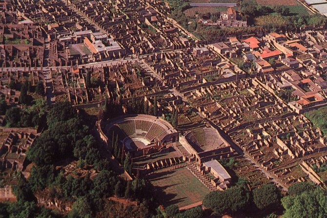 Explore Pompeii Half Day Highlights Tour with Pickup from Naples - What two hours inside Pompeii really gives you