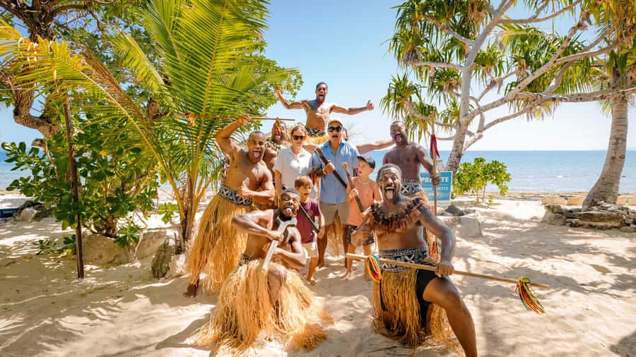 Fiji: South Sea Island Full Day Trip with Lunch & Drinks - Lunch, Local Drinks, and a Fijian Meke