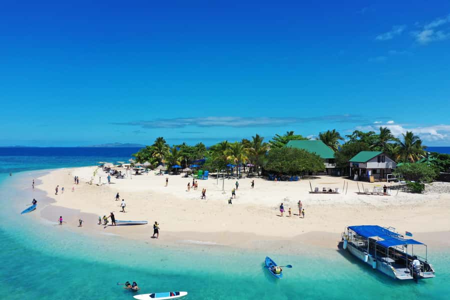 Fiji: South Sea Island Half-Day Trip with Lunch - Choosing between snorkeling, kayaking, and the pool