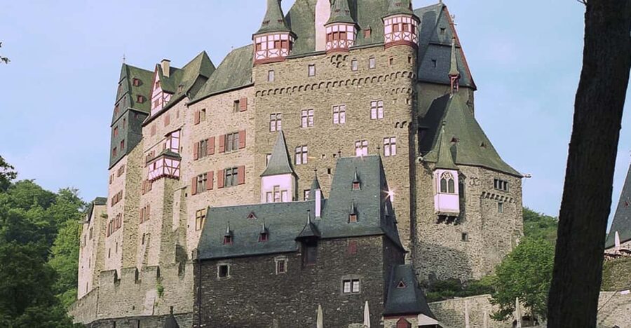 Frankfurt: Day Trip to Eltz Castle - Is $323 a fair price?