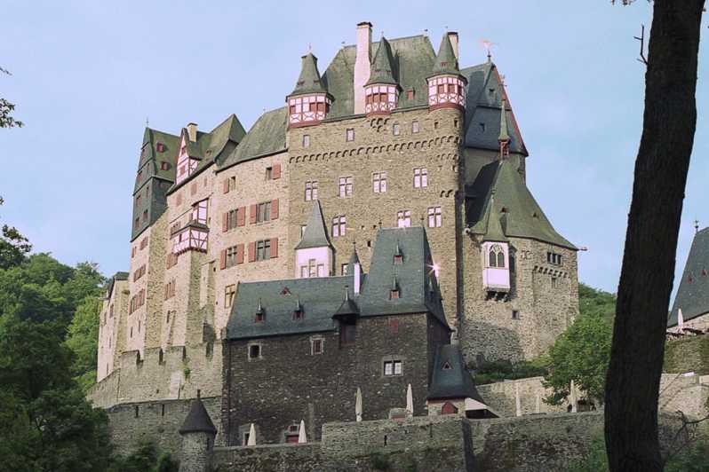 Frankfurt: Day Trip to Eltz Castle - Why Eltz Castle feels different