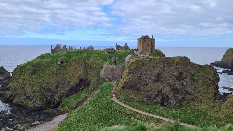 From Aberdeen: Guided Day Trip, Coast & Castle Visit - Key points to know before booking