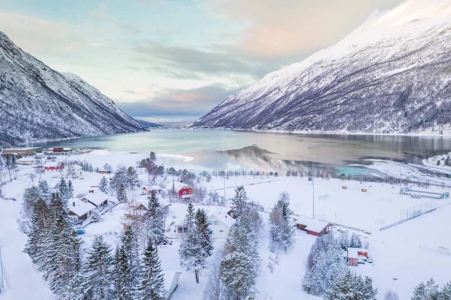 From Abisko: Narvik City and Fjord Day Trip - Pickup in Abisko and the road west