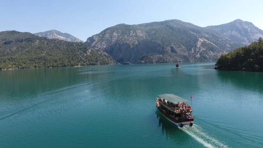 From Alanya: Green Canyon Day Trip with Lunch and Boat Ride - Oymapinar Dam and the first views of Green Lake