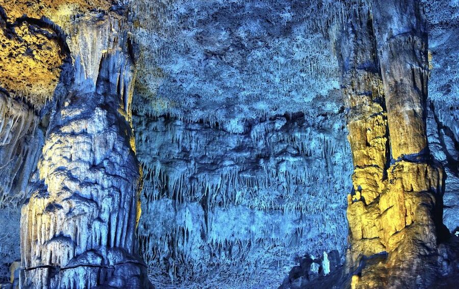 From Alcúdia: Dinosaurland and Hams' Caves Half-Day Trip - Who will enjoy this half-day trip most?
