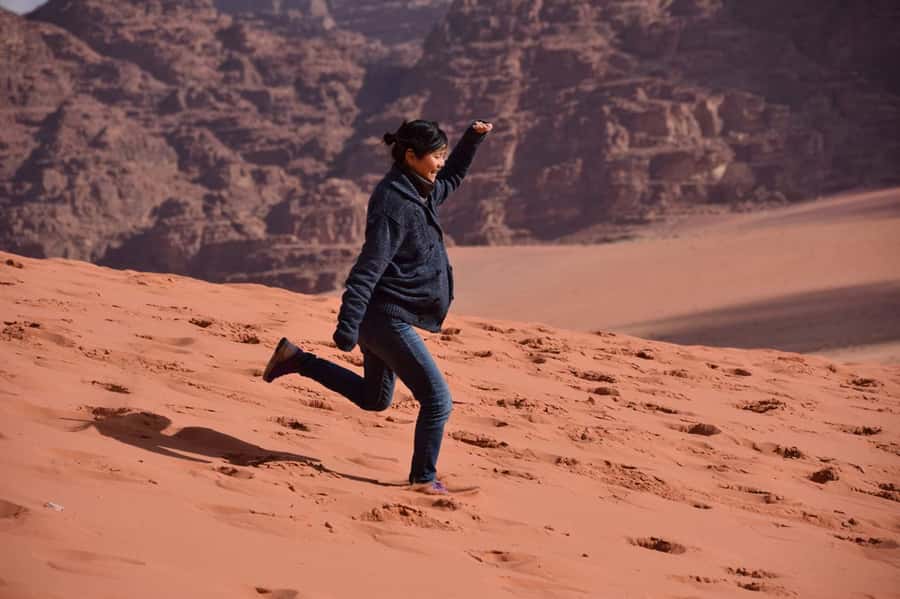 From Amman: Petra, Wadi Rum, & Dead Sea 2-Day Trip - Choosing Between the Deluxe and Classic Tent