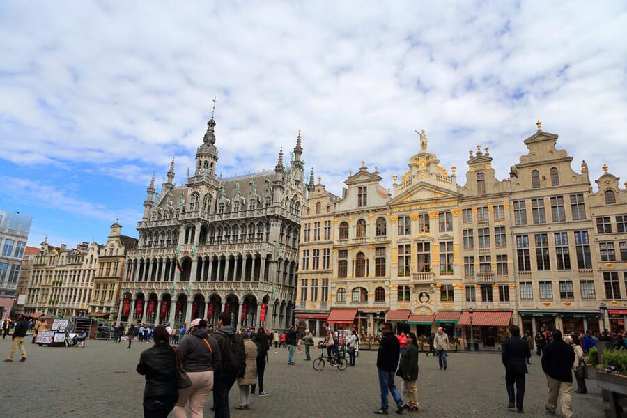 From Amsterdam: Day Trip to the Charming Brussels and Bruges - The key points at a glance
