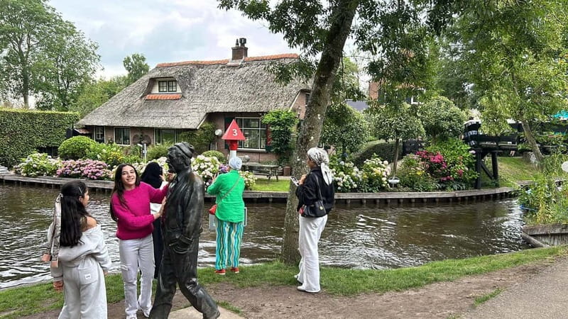 From Amsterdam to Giethoorn Day Trip - The essentials at a glance