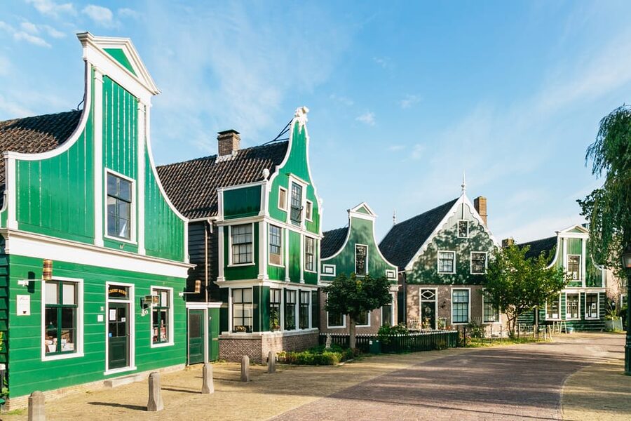 From Amsterdam: Zaanse Schans, Edam, & Marken Full-Day Trip - Price, pace, and what the $35 really buys