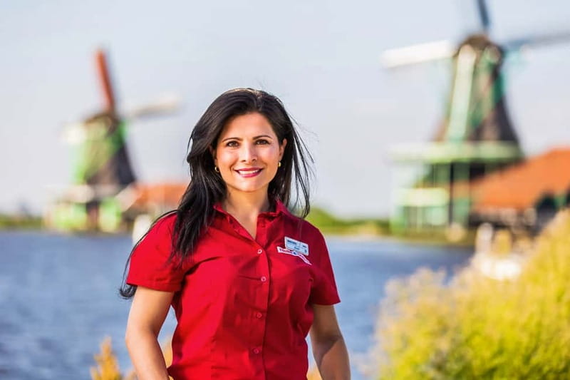 From Amsterdam: Zaanse Schans, Volendam & Marken Day Trip - Who should book this North Holland day trip?