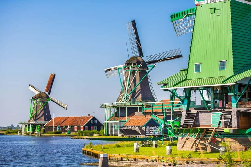 From Amsterdam: Zaanse Schans, Volendam & Marken Day Trip - Marken, a smaller village with a quieter feel