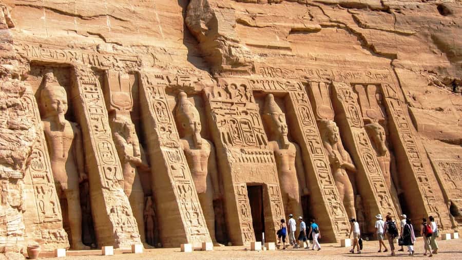 From Aswan: Abu Simbel Temple Day Trip with Hotel Pickup - Key things to know before booking