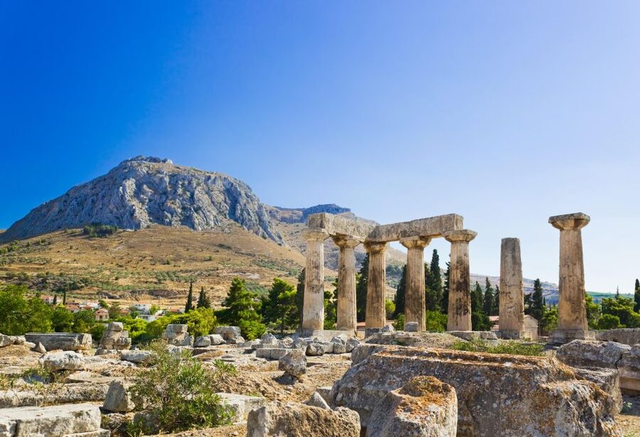 From Athens: Ancient Corinth Day Trip with Canal & VR Guide - The Corinth Canal: 45 minutes above a remarkable cut