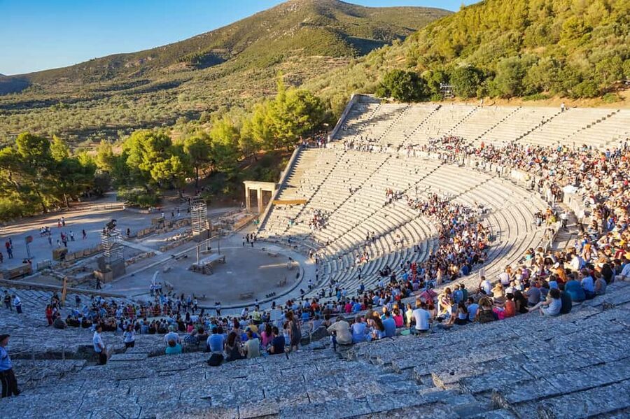 From Athens: Mycenae, Nafplion and Epidaurus Day Trip - The Isthmus of Corinth: a useful 20-minute break