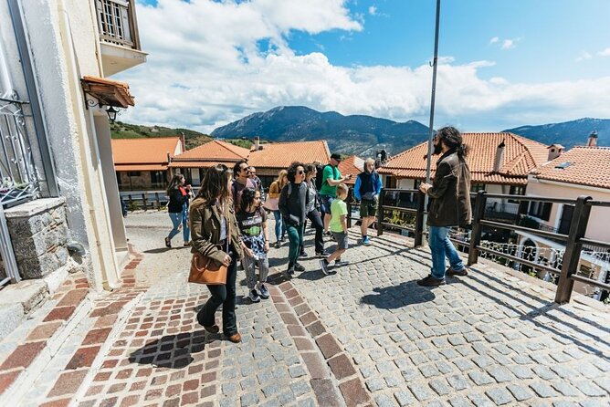 From Athens: Small-Group Delphi, Museum & Arachova Day Trip - Lunch and free time in Arachova