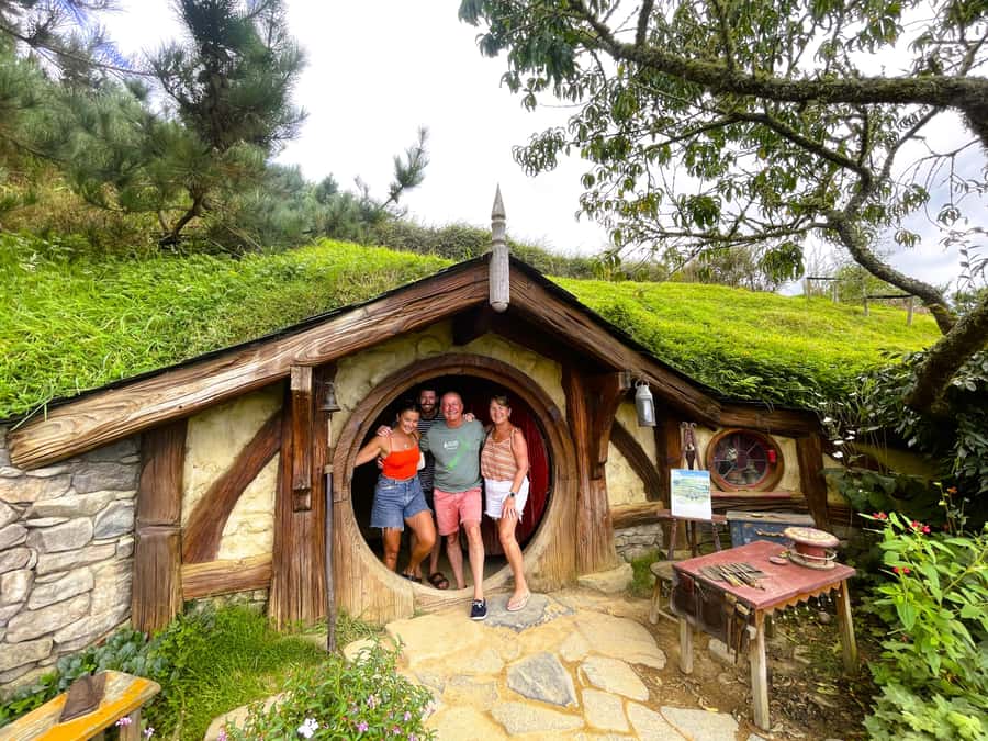 From Auckland: Hobbiton Movie Set Full-Day Trip - Key points before you book