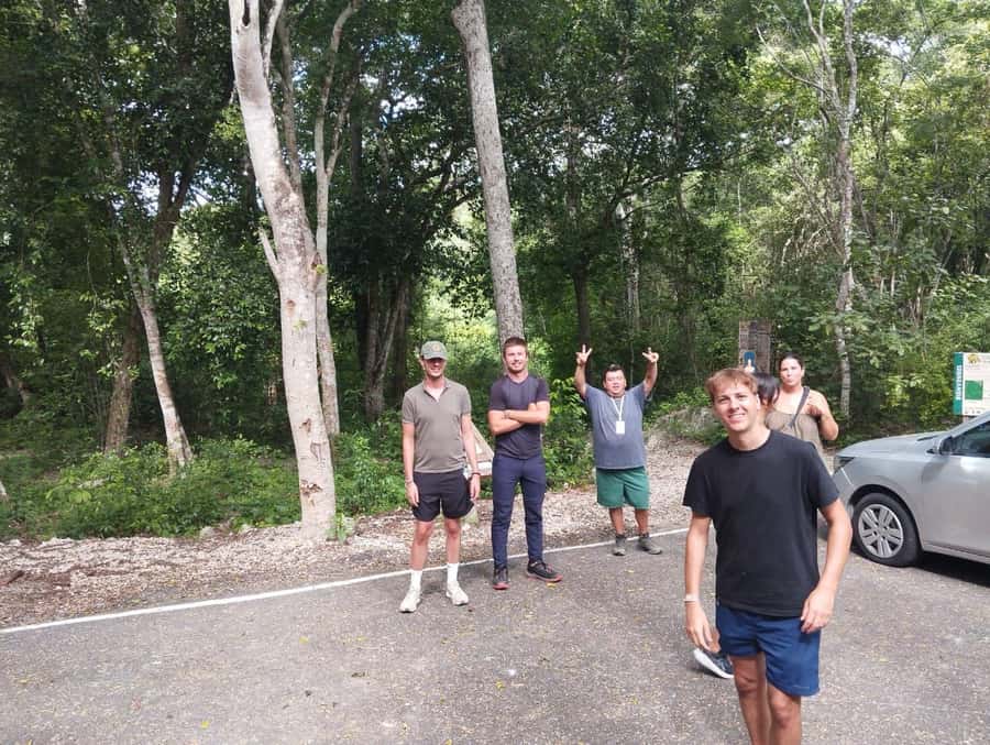 From Bacalar: Calakmul Ruins Expedition & Jungle Trek - Practical packing advice for a hot forest day