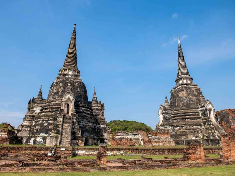 From Bangkok: Ayutthaya Historical Park Guided Day Trip - Wat Phra Sri Sanphet and the old royal center