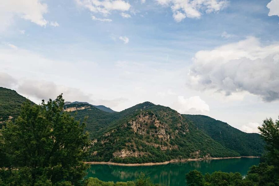From Barcelona: Guided Day Trip to Andorra, France and Spain - Key points at a glance