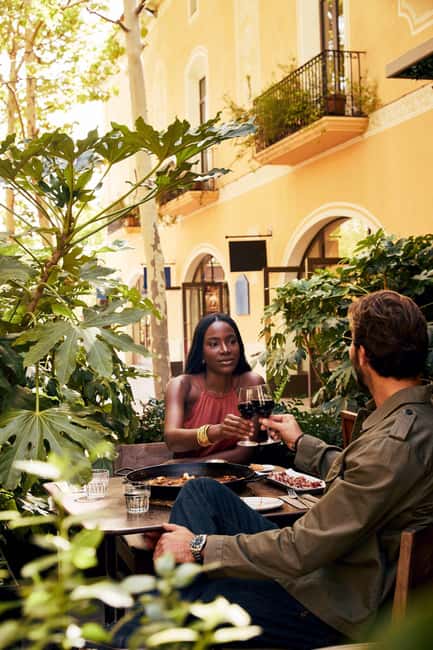From Barcelona: La Roca Village Shopping Express® Day Trip - How long should you stay?
