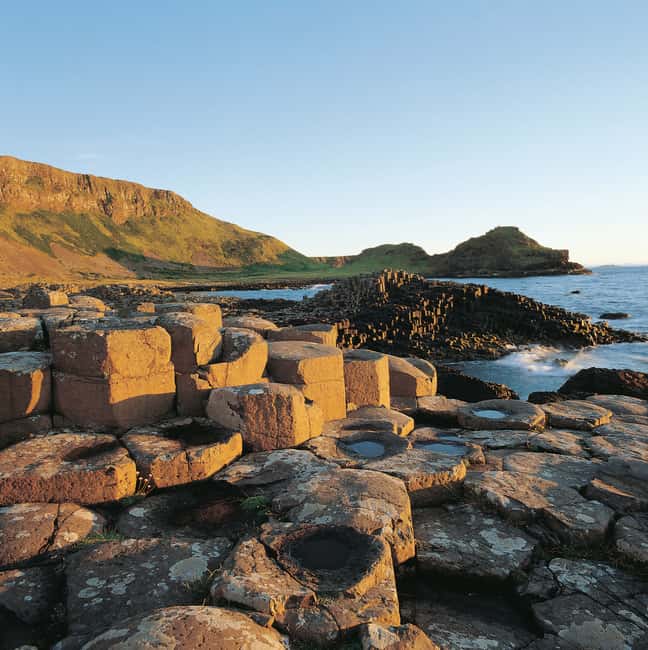 From Belfast: Giants Causeway Day Trip - Why the smaller Odyssey coach matters