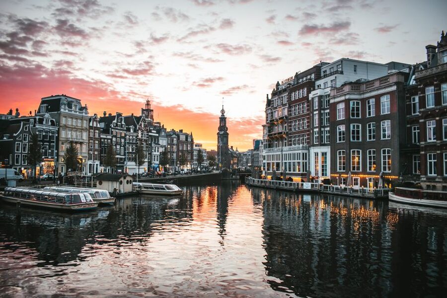 From Brussels: Cheese, Clogs & Windmills Amsterdam Day Trip - Why this Brussels to Amsterdam trip works