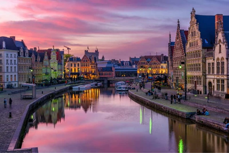 From Brussels: Day Trip to Ghent with Atomium - Graslei and the Canalside View