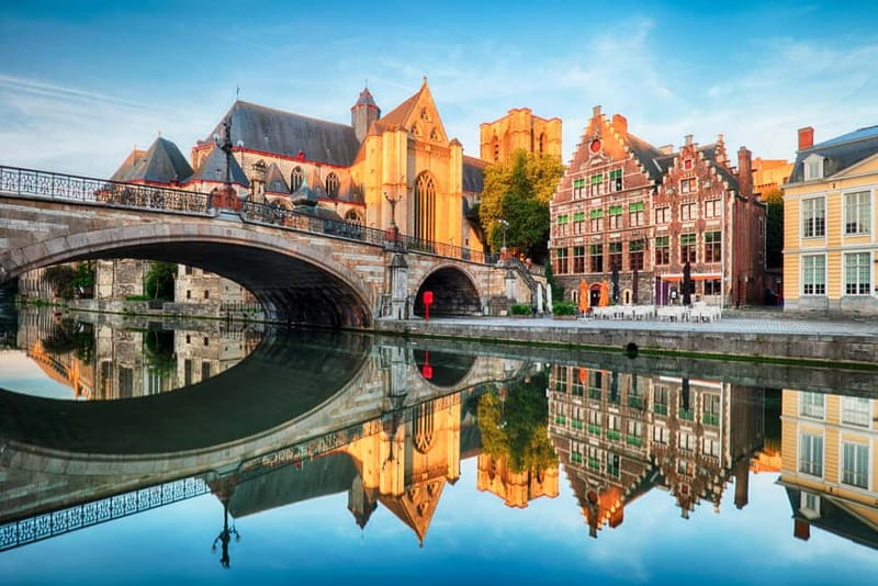 From Brussels: Day Trip to Ghent with Atomium in English - The trading city behind the monuments