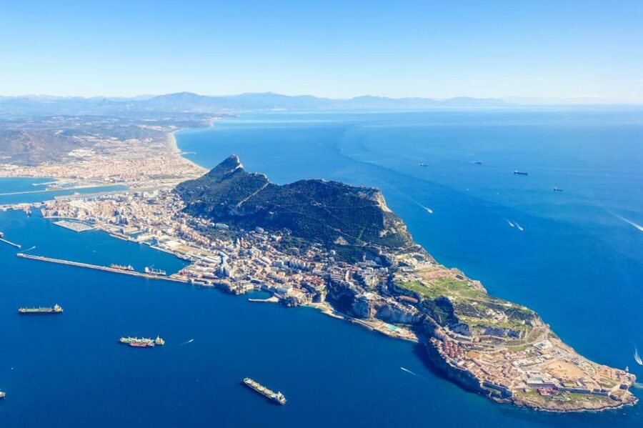 From Cadiz/El Puerto/Jerez: Gibraltar Sightseeing Day Trip - Why Gibraltar makes a strong day trip from Cadiz