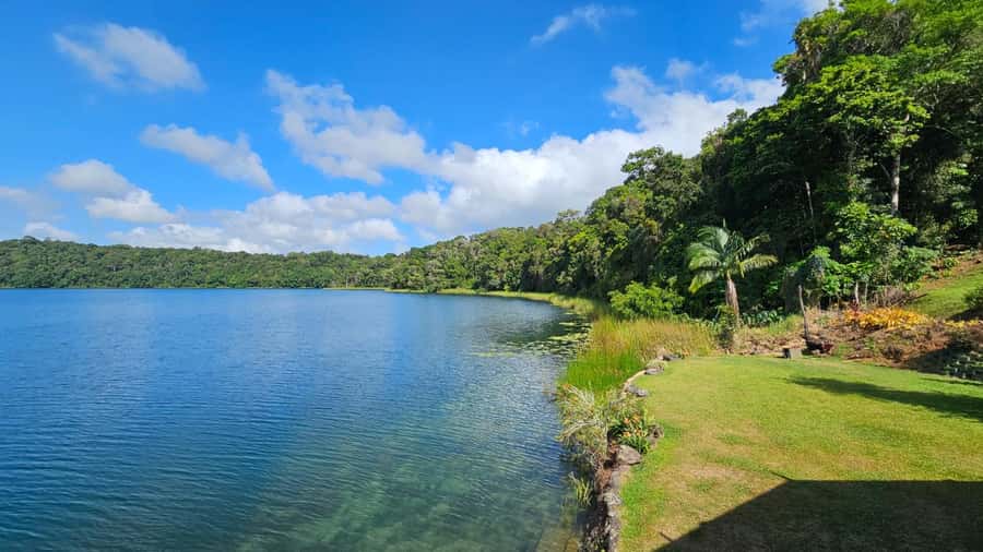 From Cairns: Atherton Tablelands and Paronella Park Day Trip - Is $124 good value?