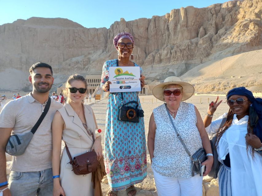 From Cairo: Small-Group Day Trip to Luxor by Plane - Colossi of Memnon makes a quick but worthwhile stop