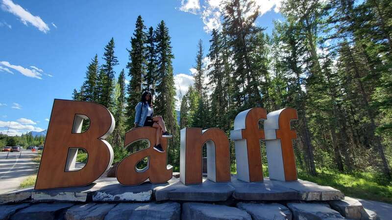 From Calgary/Canmore: Banff National Park Premium Day Trip - Moraine Lake depends on the calendar