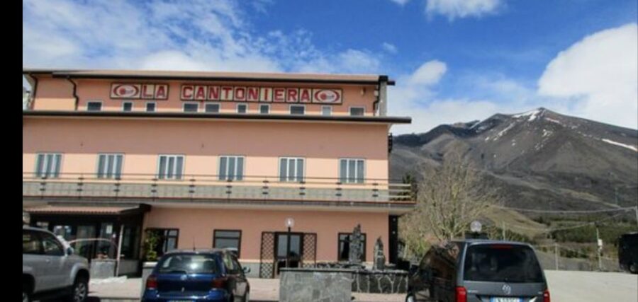 From Catania, Acireale, Giarre: Mount Etna Half-Day Trip - What the $69 price really covers