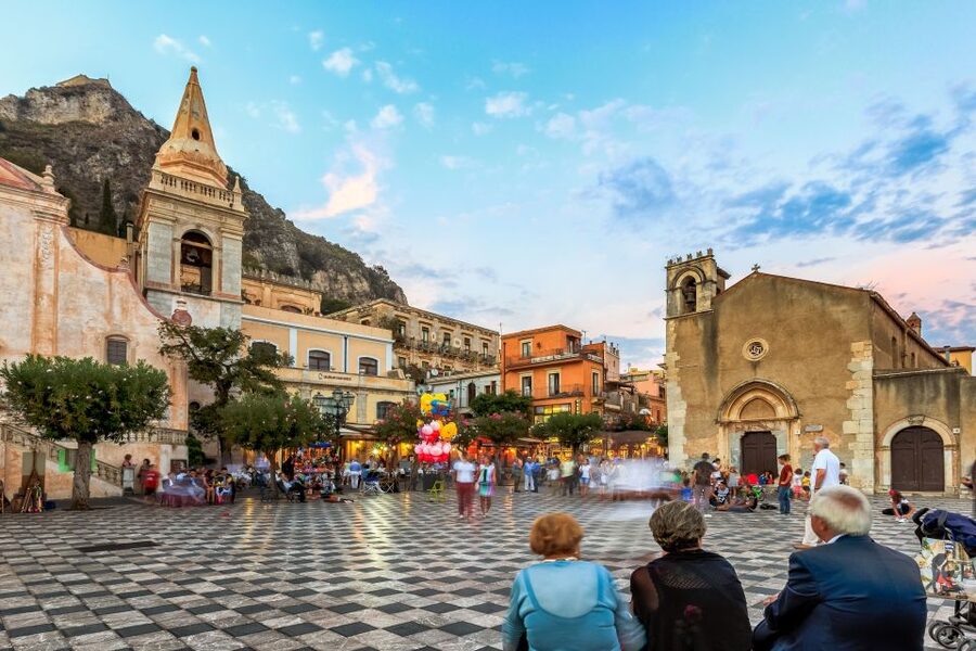 From Catania: Taormina, Isola Bella, and Castelmola Day Trip - From Catania’s Duomo to the Sicilian coast