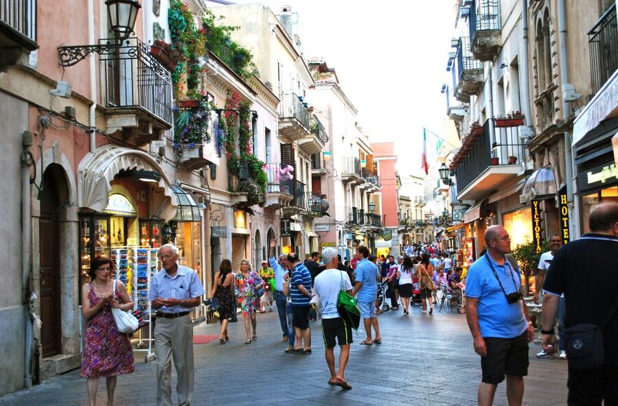 From Catania: Taormina, Isola Bella, and Castelmola Day Trip - What the audio-guided format really means