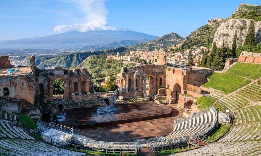 From Cefalù: Day Trip to Mount Etna and Taormina - Lunch and the long transfer to Taormina