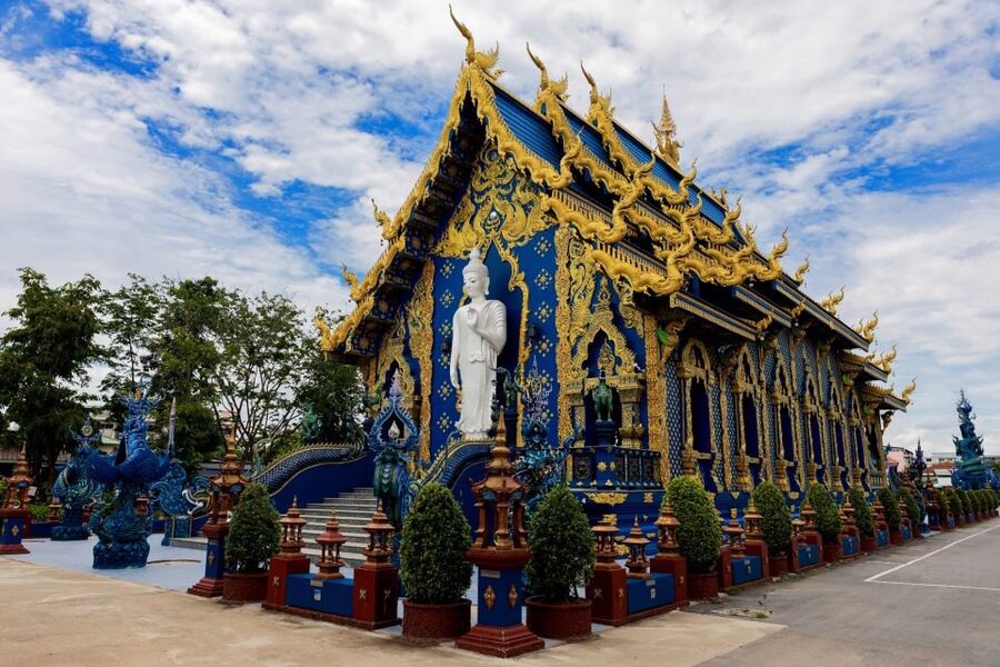 From Chiang Mai: Chiang Rai's Temples Exploration Day Trip - Extra stops and changing plans