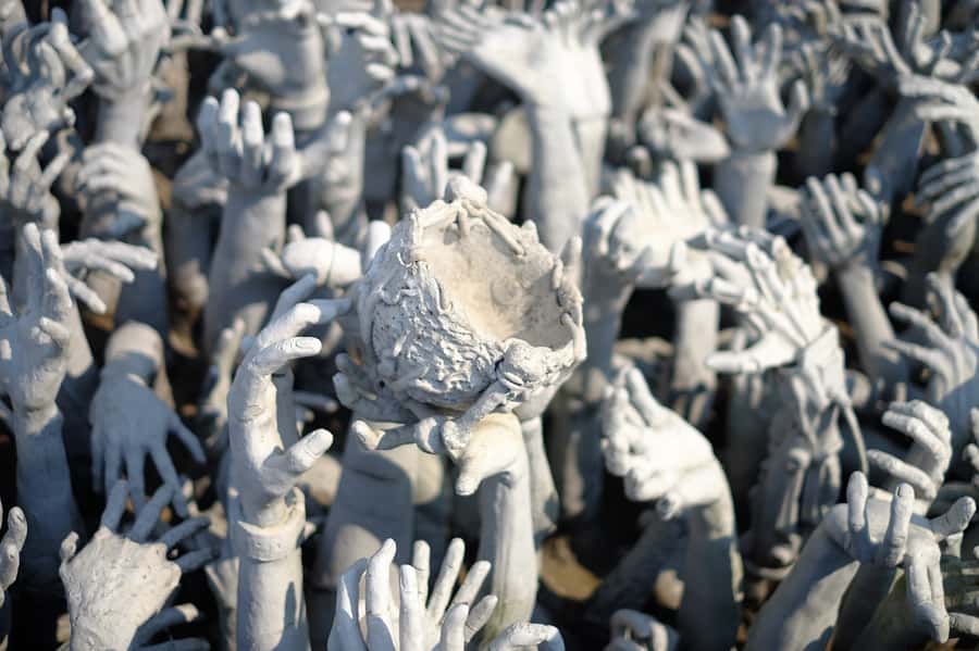 From Chiang Mai: White Temple & Golden Triangle Day Trip - A generous northern Thai lunch at Baan Mai Nai Suan