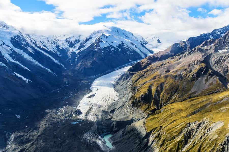 From Christchurch: Queenstown via Tekapo & Mt Cook Day Trip - Two hours at Aoraki Mt Cook National Park
