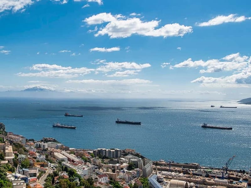 From Costa del Sol: Gibraltar Day Trip with Free Time - The basic deal: transport, advice, and free time