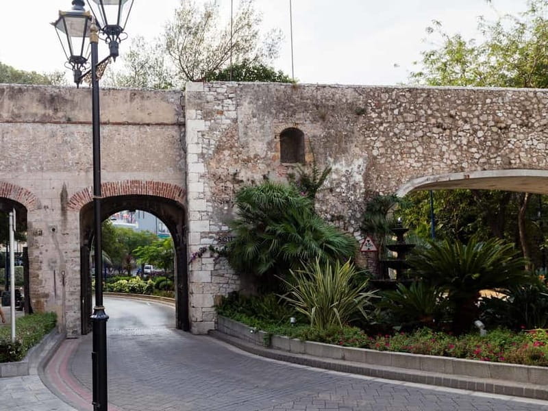 From Costa del Sol: Gibraltar Day Trip with Free Time - Getting picked up along the Costa del Sol